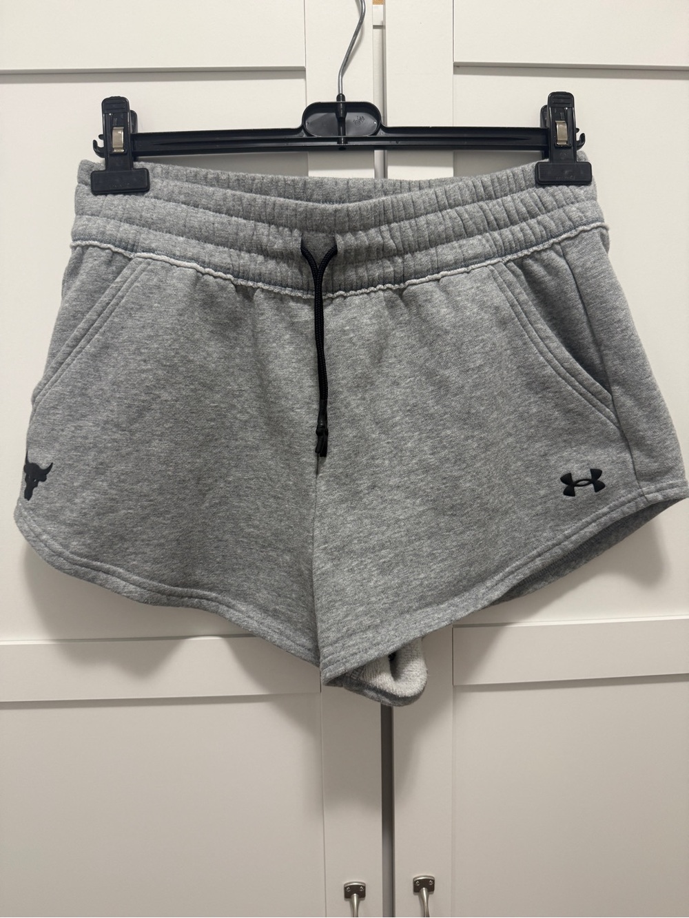 Under Armour Project Rock Grey Fleece Shorts Size M